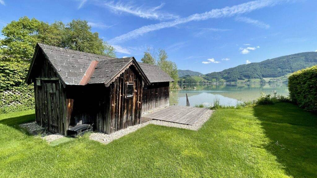 Haus zum Kauf - Erstbezug 6,5 Zimmer 236 m² St. Lorenz 5310