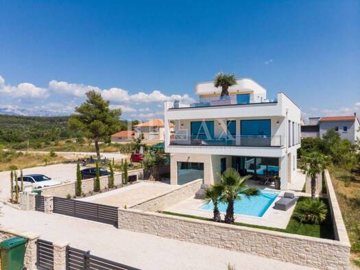 Einfamilienhaus zum Kauf 2.850.000 € 5 Zimmer 329 m² Ljubač, Ražanac Ražanac 23248