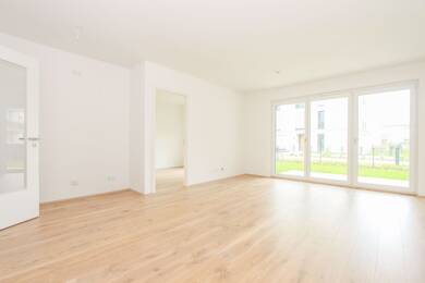 Wohnung zur Miete 1.210 € 2 Zimmer 56,8 m² EG frei ab 01.09.2025 Riegerweg 22 Bergham Taufkirchen 82024