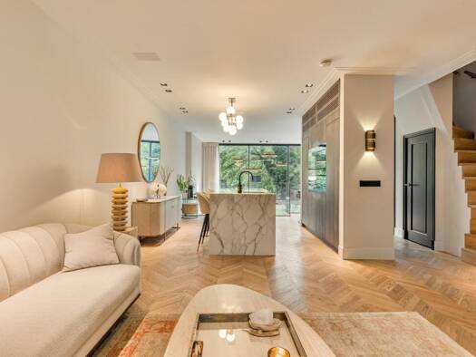 Haus zum Kauf 2.250.000 € 7 Zimmer 220 m² 198 m² Grundstück amstelveenseweg 950 Amsterdam 1081 JP