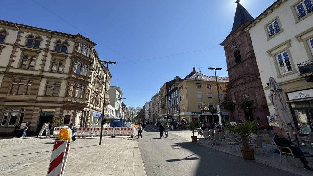 Haus zum Kauf 5.700.000 € 22 Zimmer 671,7 m² 426 m² Grundstück Innenstadt-West Karlsruhe 76133