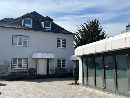 Wohnung zur Miete 850 € 2 Zimmer 70 m² Geschoss 2/2 frei ab 01.01.2026 Albrecht-Dürer-Straße 13 Saarlouis 66740