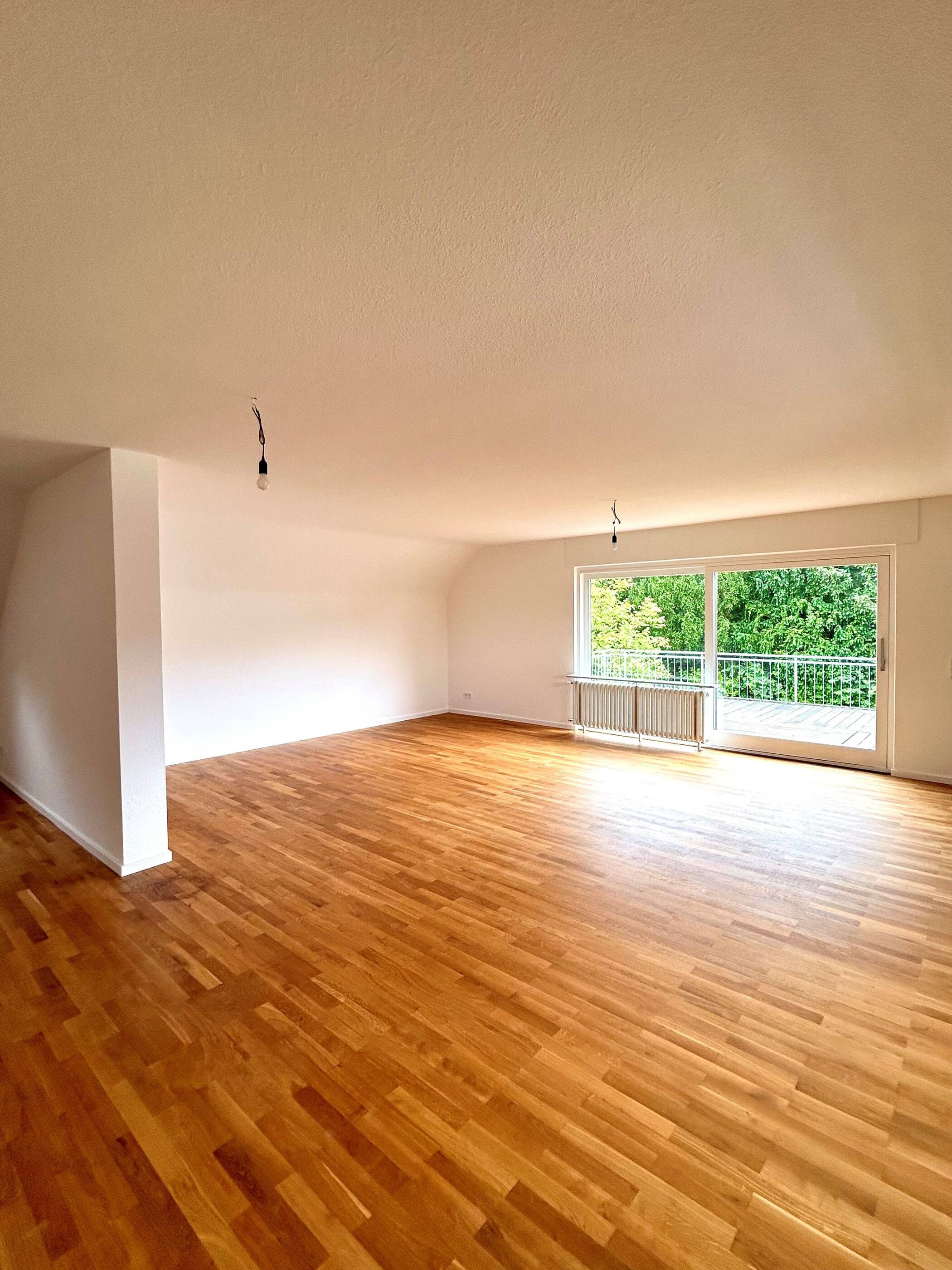 Erstbezug nach Renovierung! Helle DG Wohnung mit Balkon und Garage in Trier-Ruwer! – Trier – Vorschaubild 11