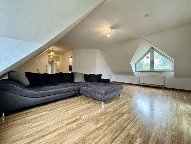 Wohnung zur Miete 950 € 2 Zimmer 90 m² frei ab 01.10.2026 Kirschhausen Heppenheim 64646