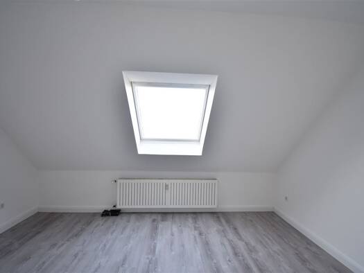 Wohnung zur Miete 395 € 2 Zimmer 55 m² 3. Geschoss frei ab sofort Marktplatz 18 Beeck Meiderich / Beeck 47139