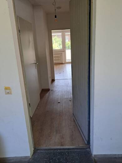 Wohnung zur Miete 290 € 1 Zimmer 39,1 m² EG frei ab 01.08.2025 Römerstraße 5 Wanheim - Angerhausen Duisburg 47249