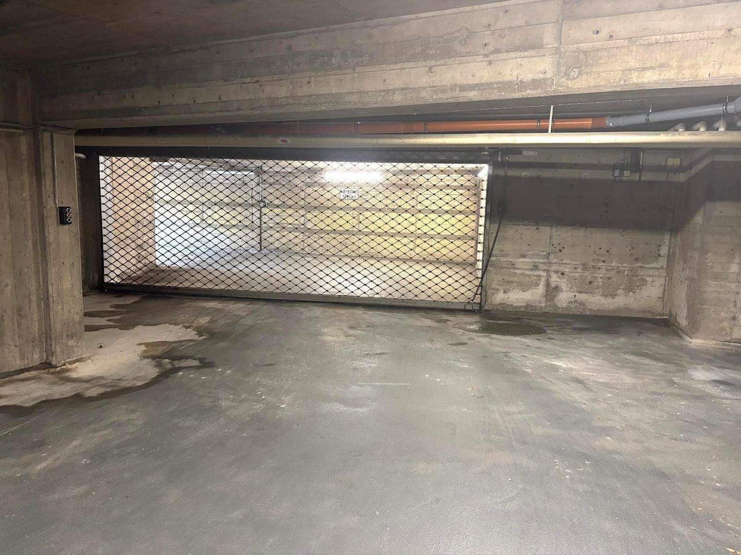 Tiefgaragenstellplatz zur Miete - Ansicht 2
