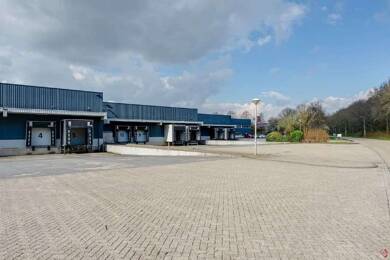 Lagerhalle zur Miete 40.000 m² Lagerfläche teilbar ab 5.000 m² - Montabaur 56428