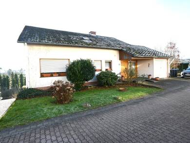 Einfamilienhaus zum Kauf 325.000 € 13 Zimmer 350 m² 1.216 m² Grundstück Nörtershausen Nörtershausen 56283