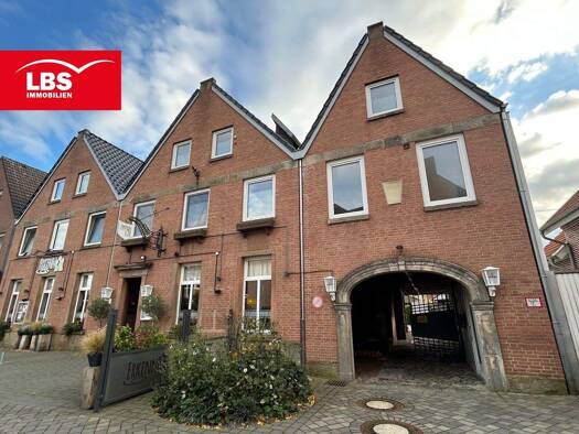 Mehrfamilienhaus zum Kauf 9 Zimmer 299 m² 700 m² Grundstück Salzbergen 48499