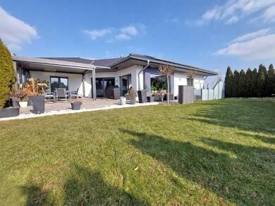 Bungalow zum Kauf 750.000 € 4 Zimmer 165 m² 706 m² Grundstück Taufkirchen Falkenberg 84326