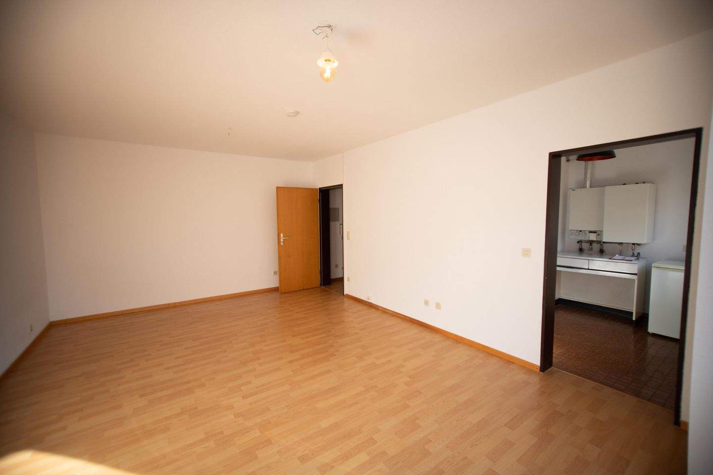 Immobilie in Peine - Attraktives Apartment mit Potenzial - 1-Zimmer-Wohnung im Herzen von Peine - Bild 1