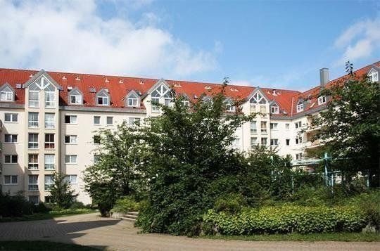 Wohnung zur Miete 380 € 2 Zimmer 40,1 m²<br/>Wohnfläche EG<br/>Geschoss ab sofort<br/>Verfügbarkeit Südstadt 30 Fürth 90763