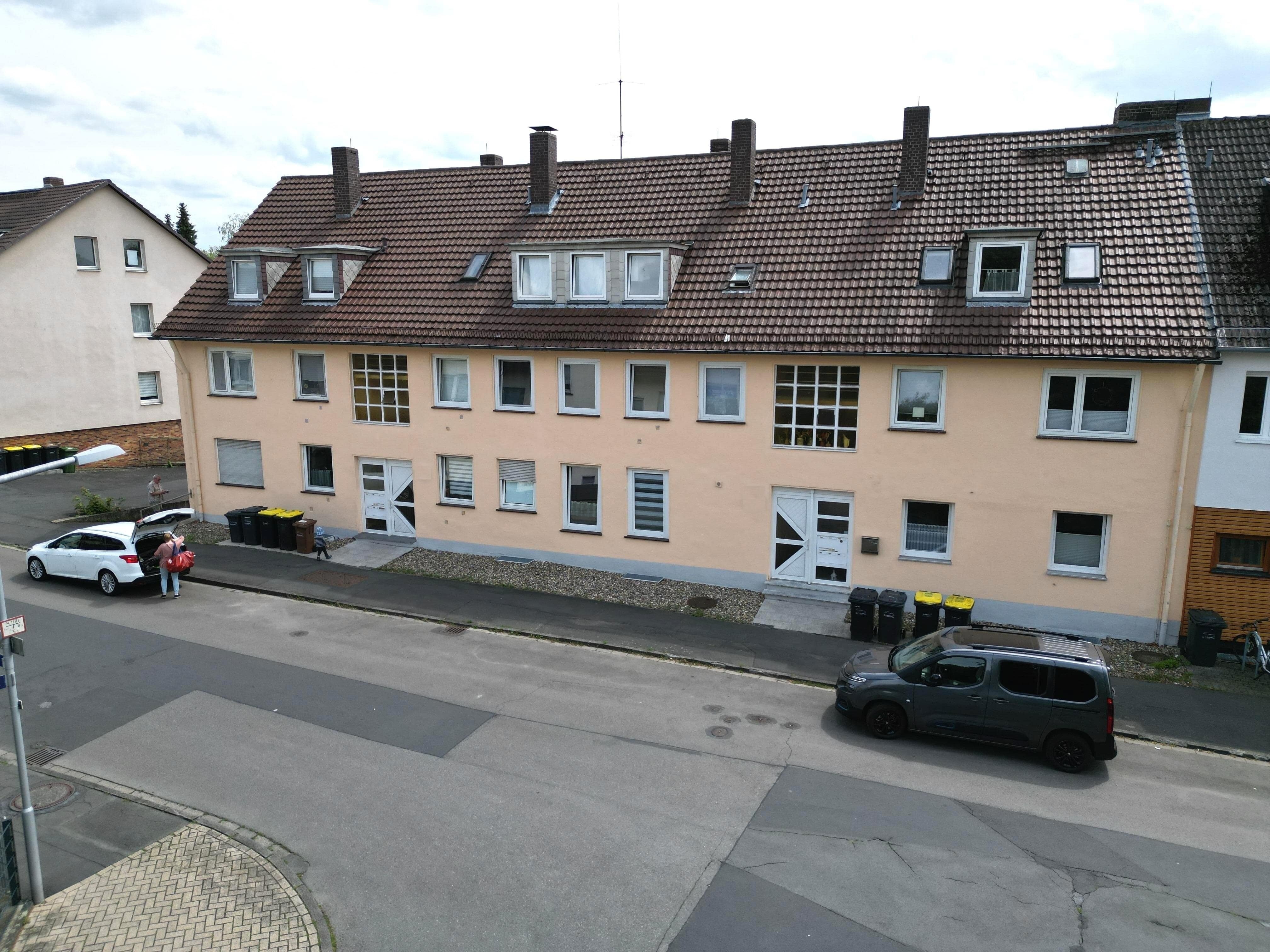 Mehrfamilienhaus zum Kauf 1.300.000 € 29 Zimmer 735 m²<br/>Wohnfläche 1.065 m²<br/>Grundstück Wolfsanger Kassel 34125