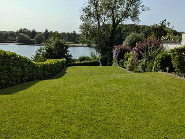 Doppelhaushälfte zum Kauf provisionsfrei 880.000 € 6 Zimmer 230 m² 857 m² Grundstück Reinfeld 23858