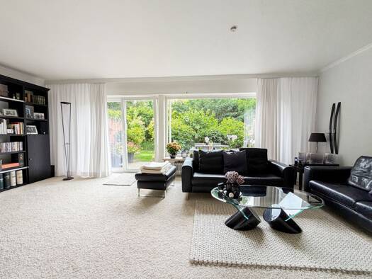 Reihenmittelhaus zum Kauf 349.000 € 4,5 Zimmer 93 m² 216 m² Grundstück Wedel 22880