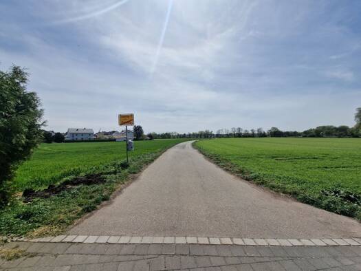 Grundstück zum Kauf provisionsfrei 595.000 € 470 m² Grundstück frei ab sofort Emmeringer Straße 7 Olching Olching 82140