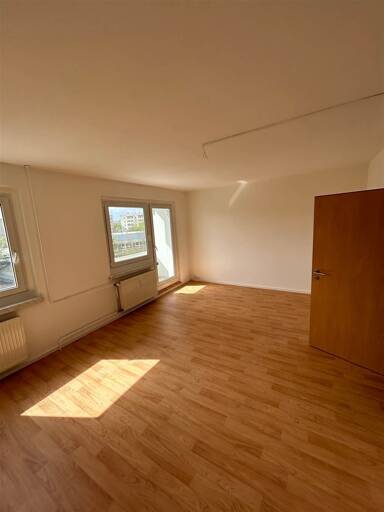 Wohnung zur Miete 208 € 2 Zimmer 51 m² 3. Geschoss Friesenweg 122 Chrieschwitz Plauen , Vogtl 08529