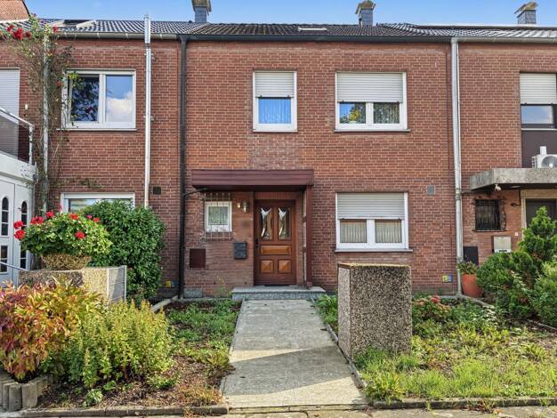 Reihenmittelhaus zum Kauf 340.000 € 6 Zimmer 112 m² 243 m² Grundstück Westerfilde Dortmund 44357