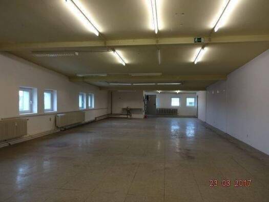 Lagerhalle zur Miete 150 m² Lagerfläche teilbar von 150 m² bis 150 m² Barmbek-Süd Hamburg 22089