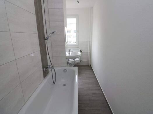 Wohnung zur Miete 639 € 4 Zimmer 87 m² 3. Geschoss Tschaikowskistraße 101 Freiberg 09599