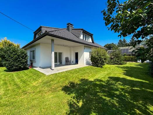 Einfamilienhaus zum Kauf 668.000 € 6 Zimmer 212 m² 1.233 m² Grundstück Neuzeug 4523