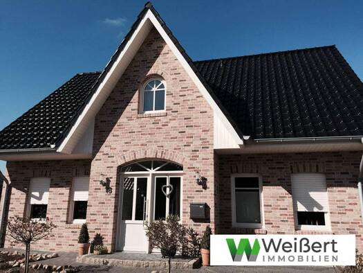 Einfamilienhaus zum Kauf 366.000 € 4,5 Zimmer 158 m² 599 m² Grundstück Nortorf 25554