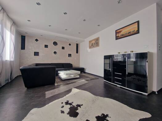 Wohnung zur Miete 1.800 € 4 Zimmer 106 m² 2 Geschosse frei ab sofort Fürstenberg Konstanz 78467