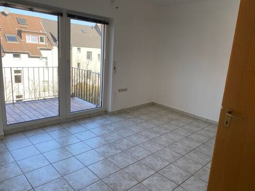 Wohnung zur Miete 327 € 1 Zimmer 38 m² Geschoss 3/4 frei ab sofort Holsterhausen Essen 45147