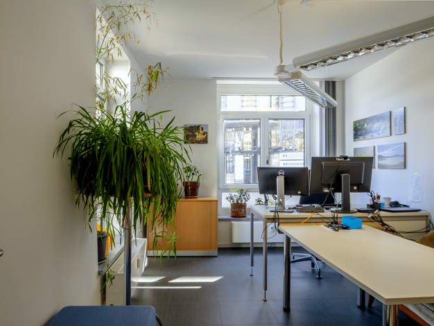 Bürofläche zum Kauf 270.000 € 4 Zimmer 118,9 m² Bürofläche Innenstadt Hof 95028