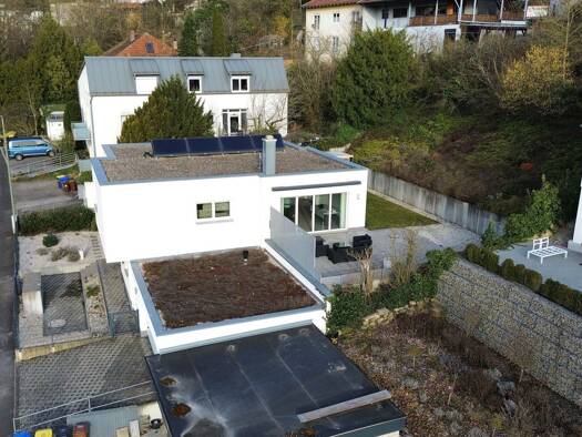 Einfamilienhaus zum Kauf 729.000 € 5 Zimmer 188 m² 781 m² Grundstück frei ab sofort Veitshöchheim 97209