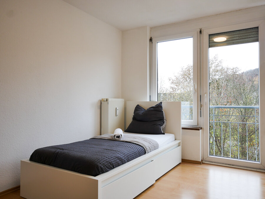 Wohnung zur Miete Wohnen auf Zeit 1.500 € 2 Zimmer 65 m²<br/>Wohnfläche ab sofort<br/>Verfügbarkeit Am Bruckwasen Plochingen 73207