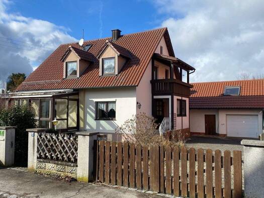 Einfamilienhaus zum Kauf 398.000 € 5 Zimmer 100 m² 646 m² Grundstück Ihrlerstein Ihrlerstein 93346