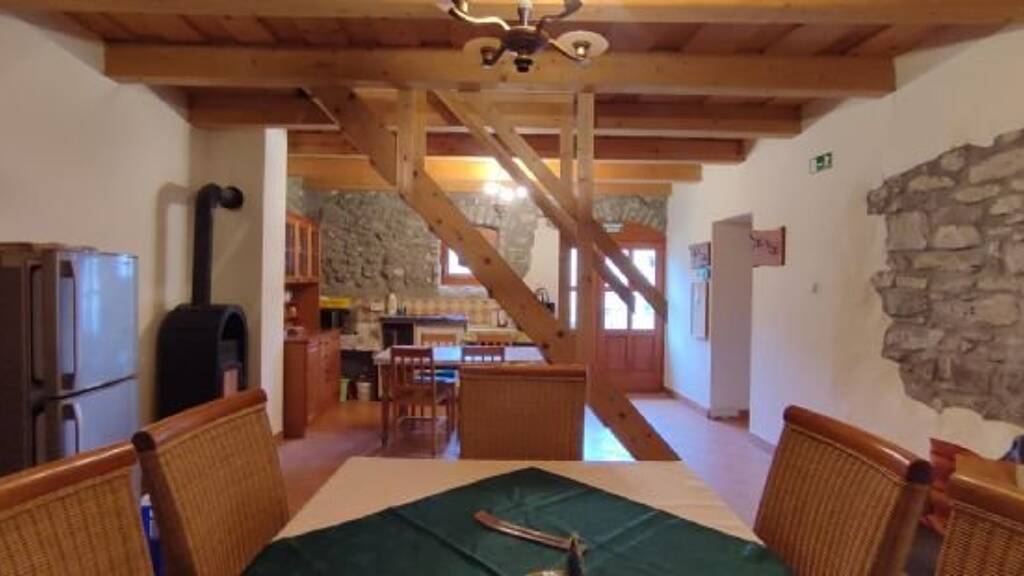 Einfamilienhaus zum Kauf provisionsfrei 335.000 € 5 Zimmer 296 m² 857 m² Grundstück Kapolcs