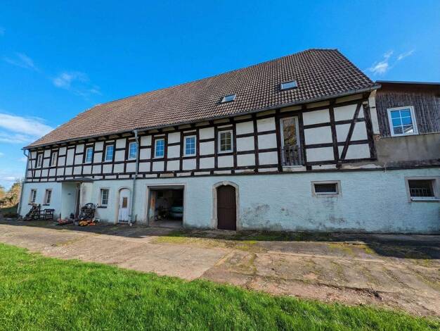 Einfamilienhaus zum Kauf 270.000 € 10 Zimmer 250 m² 2.600 m² Grundstück Treben Stauchitz 01594