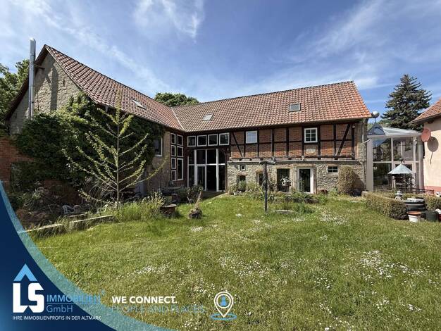 Einfamilienhaus zum Kauf 395.000 € 9 Zimmer 450 m² 4.336 m² Grundstück Ostingersleben 39343