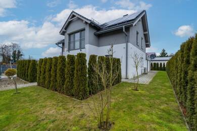 Haus zum Kauf provisionsfrei 699.000 € 8 Zimmer 185 m² 545 m² Grundstück frei ab sofort Al Alten Gutshof 8 Zirchow 17419