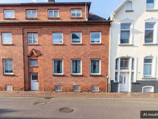 Mehrfamilienhaus zum Kauf 179.000 € 8 Zimmer 150 m² 239 m² Grundstück Barenburg Emden 26721