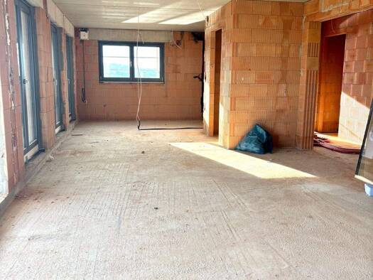 Wohnung zur Miete - Erstbezug 1.655 € 4 Zimmer 123,4 m² 2. Geschoss frei ab 01.01.2026 Hacklberg Passau 94034