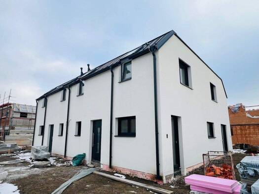 Doppelhaushälfte zum Kauf provisionsfrei 424.000 € 5 Zimmer 112,2 m² Margeritenweg 4 Guntramsdorf 2353