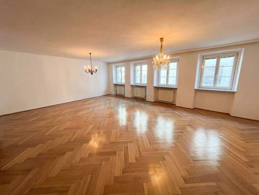 Haus zum Kauf 550.000 € Steyr 4400