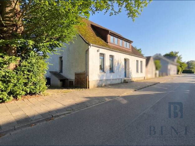 Mehrfamilienhaus zum Kauf 149.000 € 8 Zimmer 186 m² 886 m² Grundstück Weddewarden Weddewarden 27580