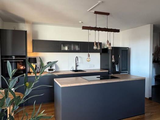 Wohnung zum Kauf provisionsfrei 400.000 € 3 Zimmer 80 m² Geschoss 1/3 Engen 78234