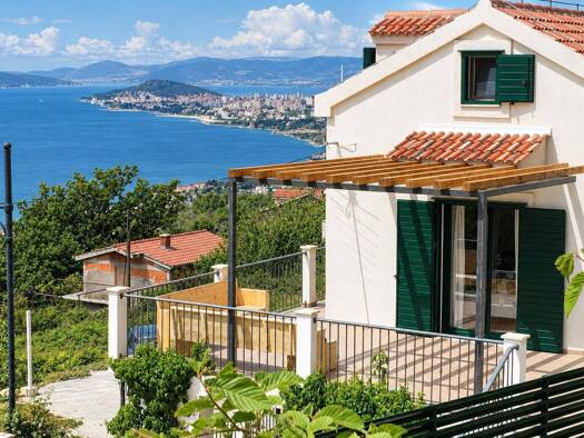 Villa zum Kauf 790.000 € 3 Zimmer 130 m² Podstrana 21312