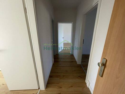 Wohnung zur Miete 390 € 3 Zimmer 59 m² 3. Geschoss Weißandt-Gölzau 06369