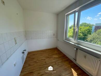 Wohnung zur Miete 600 € 6 Zimmer 117,2 m² Dachgeschoss, 4. Geschoss frei ab sofort Otto-Worms-Straße 5 Lusan - Brüte 2 Gera 07549
