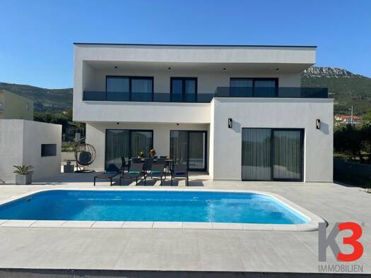 Haus zum Kauf 1.100.000 € 3 Zimmer 245 m² Kastela 0