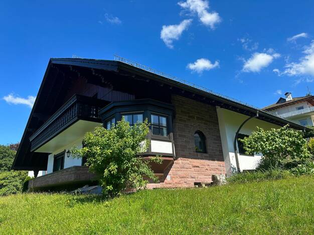 Einfamilienhaus zum Kauf 680.000 € 7 Zimmer 275 m² 1.930 m² Grundstück Bad Herrenalb Bad Herrenalb 76332