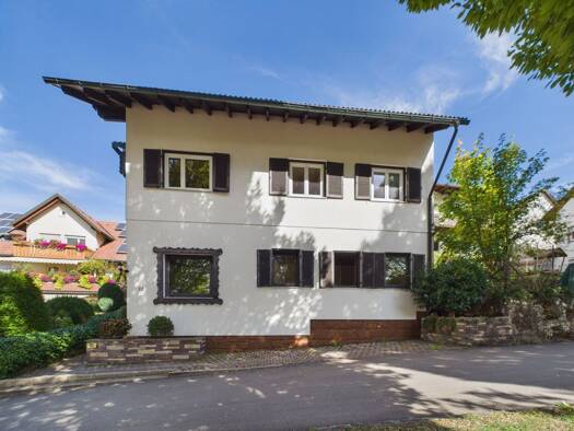 Einfamilienhaus zum Kauf 249.000 € 8 Zimmer 178,5 m² 203 m² Grundstück Baiersbronn Baiersbronn 72270