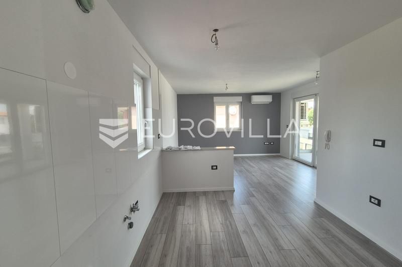 Wohnung zum Kauf 240.700 € 2 Zimmer 65 m²<br/>Wohnfläche 2.<br/>Geschoss Zbandaj 52440